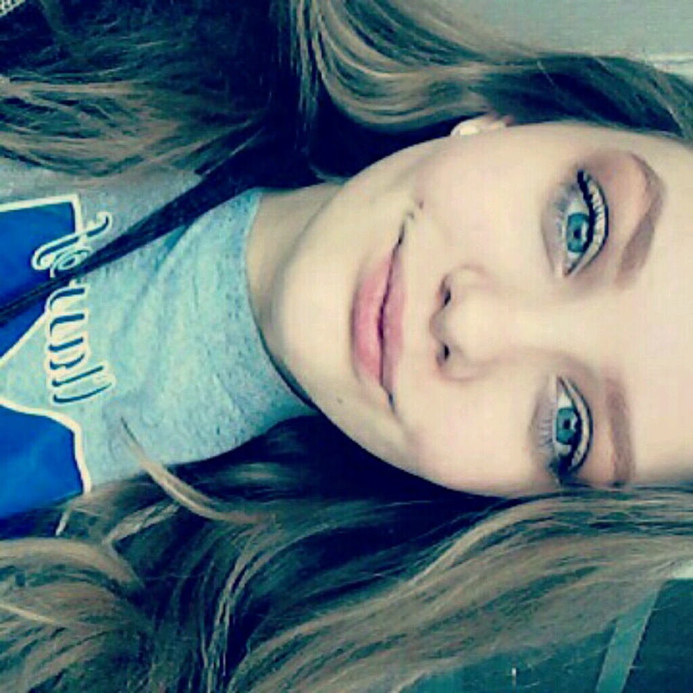 Meet your Posher, Katelyn